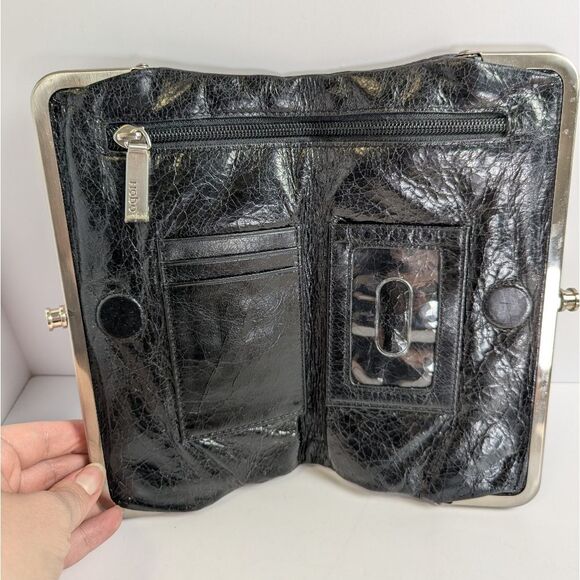 HOBO Lauren Floral Embossed Black Leather Clutch Folding Wallet Bag - Picture 2 of 8